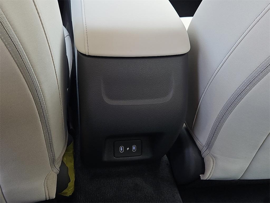 new 2025 Hyundai Sonata car, priced at $28,080