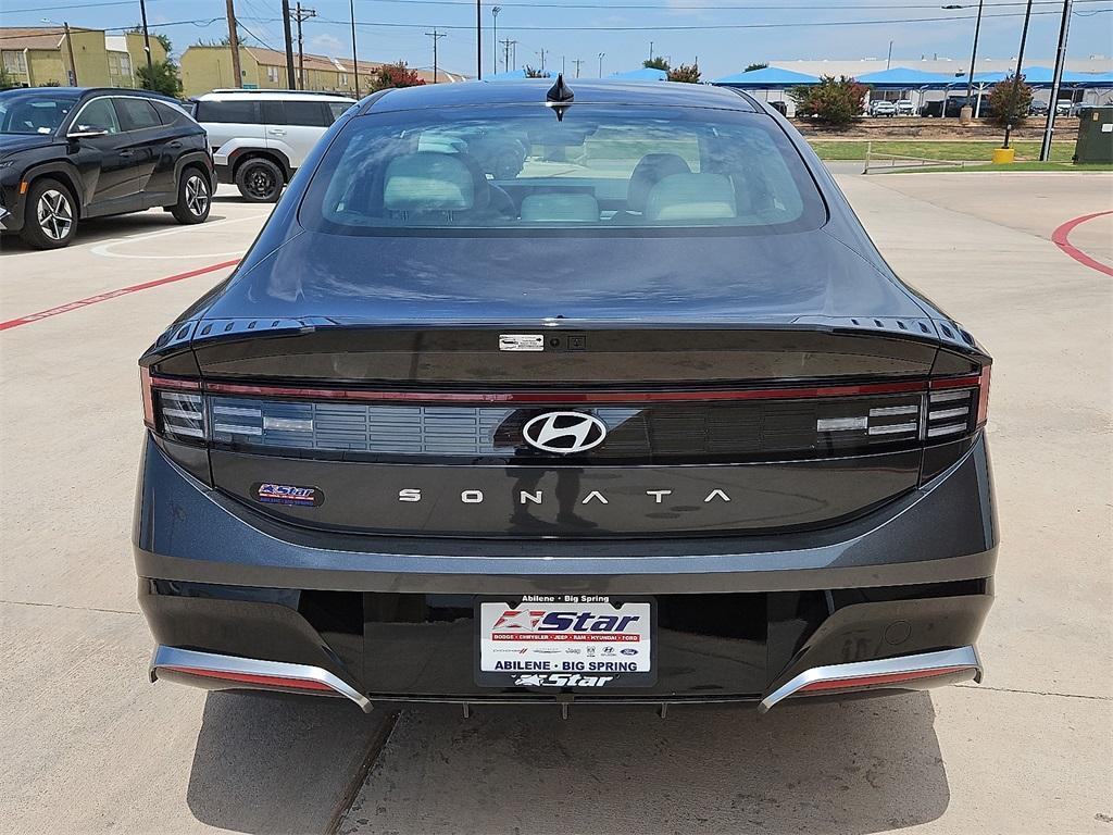 new 2025 Hyundai Sonata car, priced at $28,080