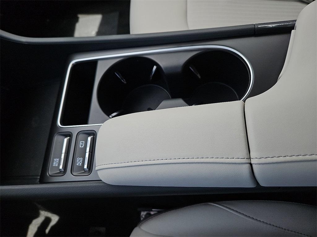 new 2025 Hyundai Sonata car, priced at $28,080