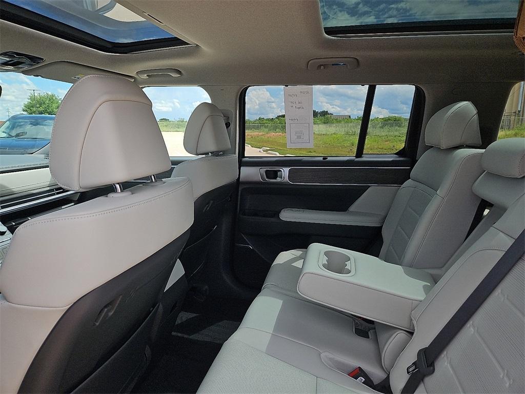 new 2025 Hyundai SANTA FE HEV car, priced at $43,629