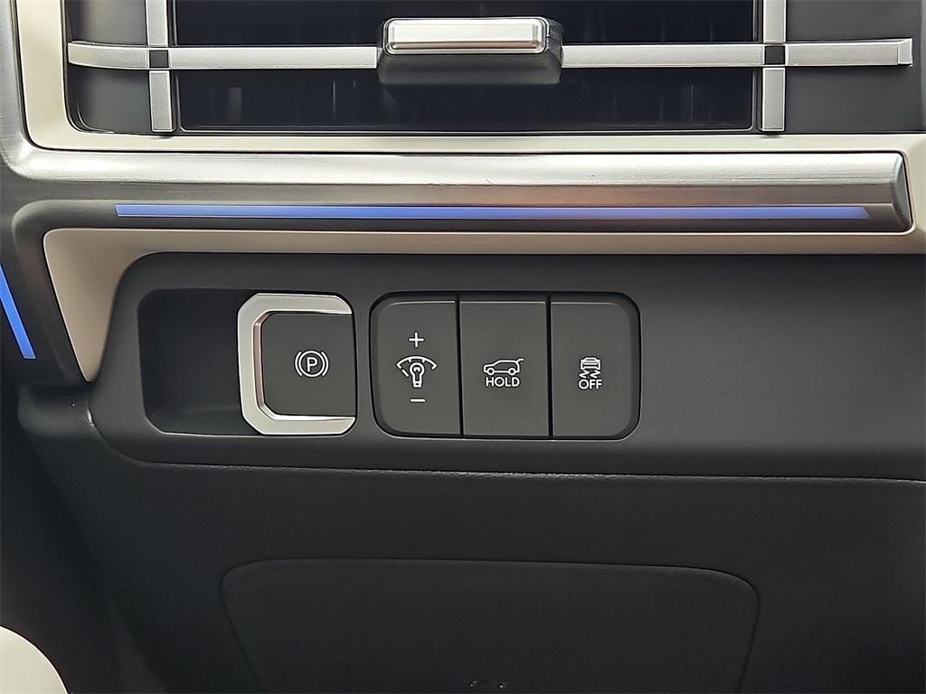 new 2025 Hyundai SANTA FE HEV car, priced at $43,629