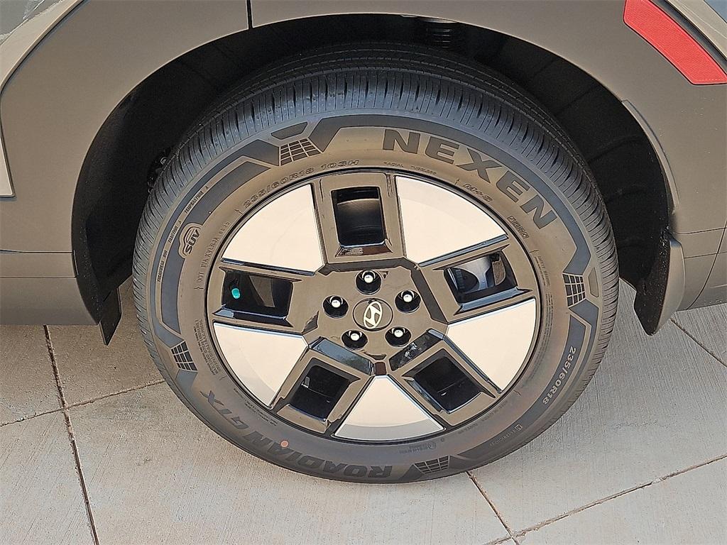 new 2026 Hyundai SANTA FE HEV car, priced at $36,439