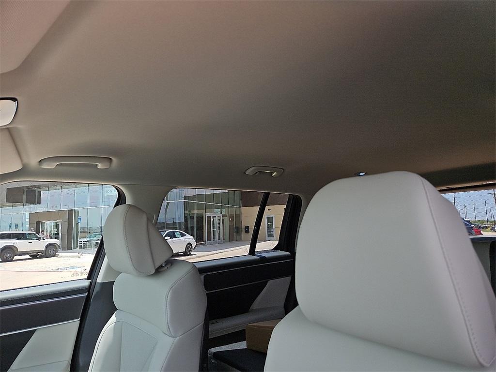 new 2026 Hyundai SANTA FE HEV car, priced at $36,439