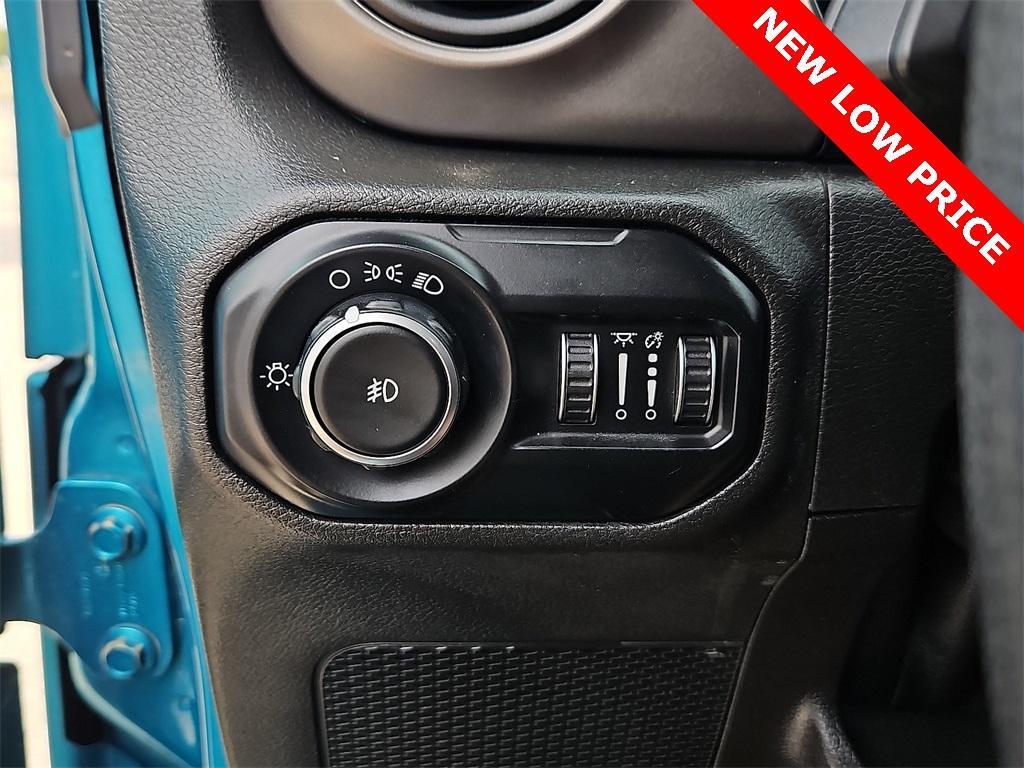 used 2020 Jeep Wrangler Unlimited car, priced at $27,977