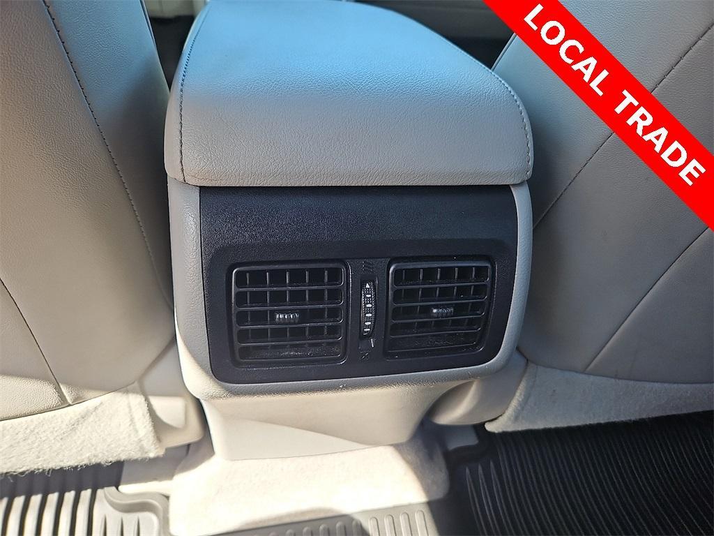 used 2016 Toyota Camry Hybrid car, priced at $12,998