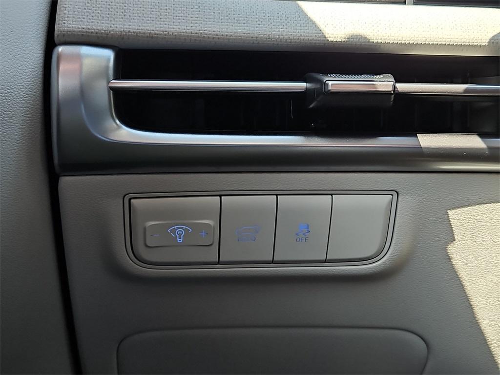 new 2025 Hyundai Tucson car, priced at $32,444