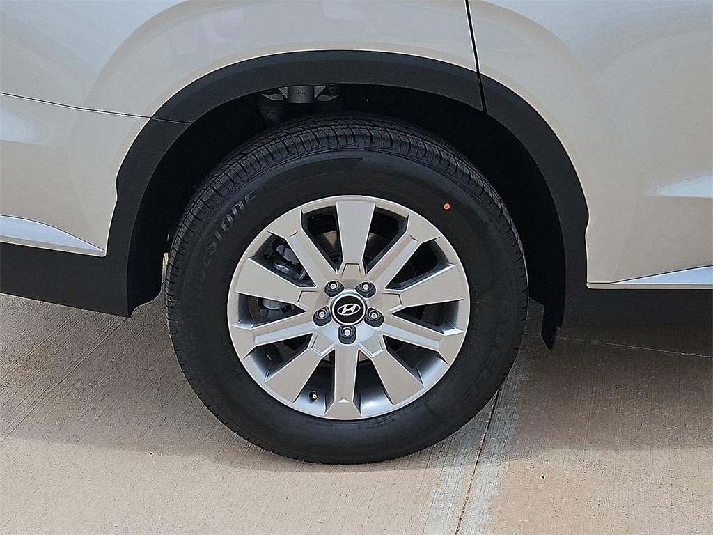 new 2025 Hyundai Palisade car, priced at $40,270