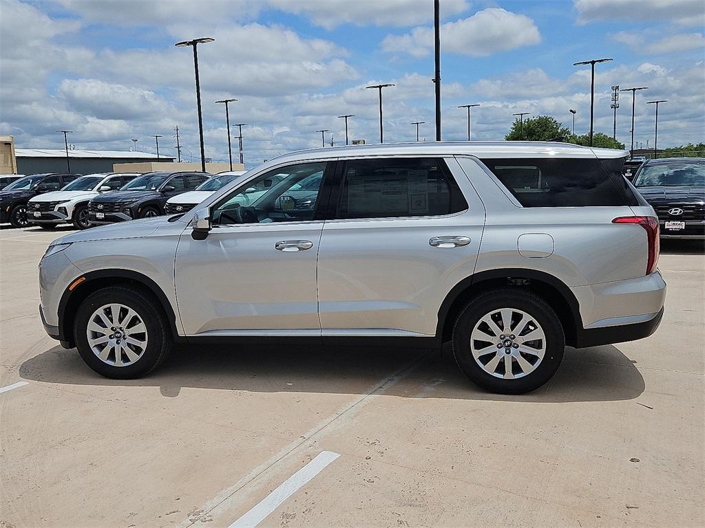 new 2025 Hyundai Palisade car, priced at $40,270