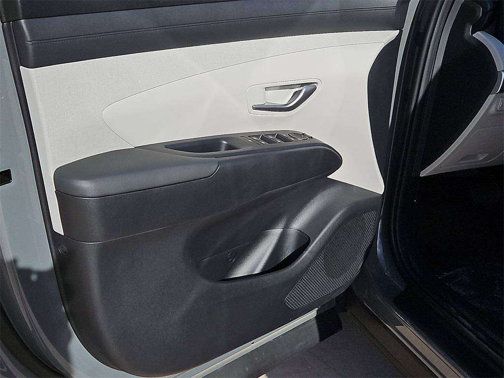 new 2025 Hyundai Tucson car, priced at $32,344