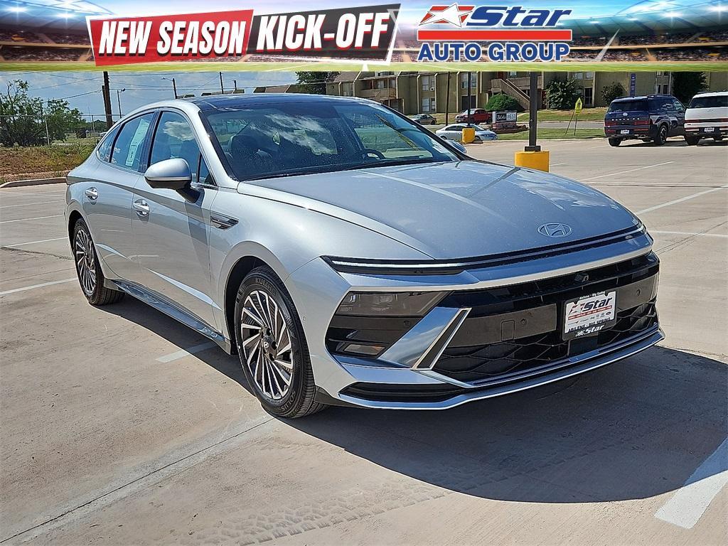 new 2025 Hyundai Sonata Hybrid car, priced at $36,610