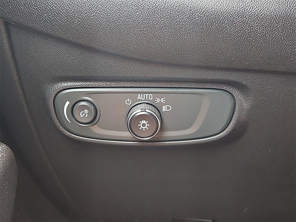 used 2024 Chevrolet Equinox car, priced at $27,488