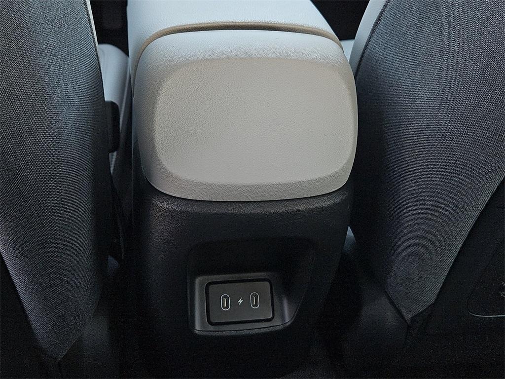 new 2025 Hyundai Elantra car, priced at $28,395