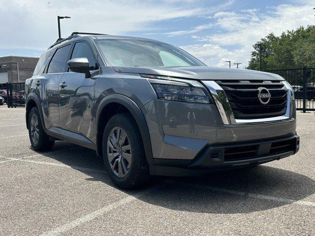 new 2024 Nissan Pathfinder car, priced at $41,210