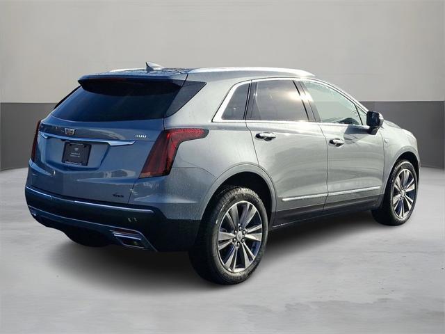 new 2025 Cadillac XT5 car, priced at $54,990