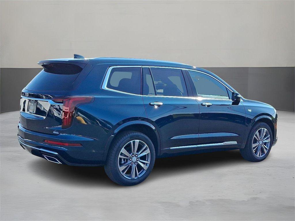 new 2025 Cadillac XT6 car, priced at $58,915