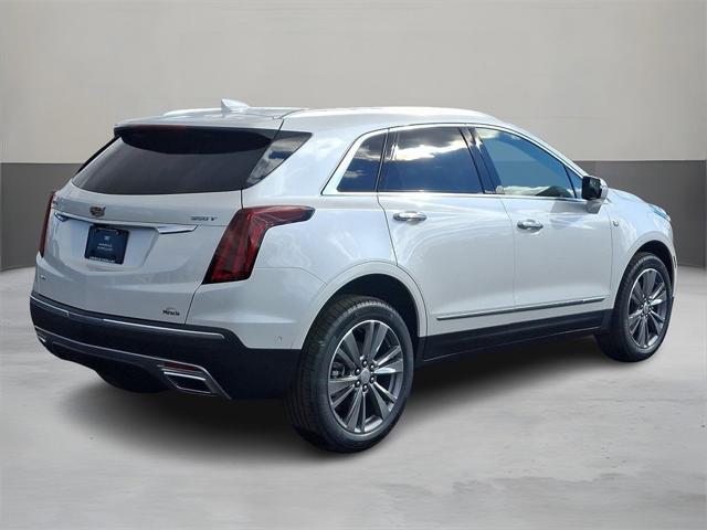 new 2025 Cadillac XT5 car, priced at $57,885