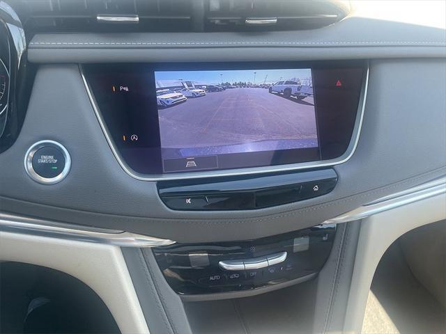 used 2022 Cadillac XT5 car, priced at $33,990