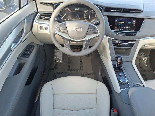 used 2025 Cadillac XT5 car, priced at $51,988