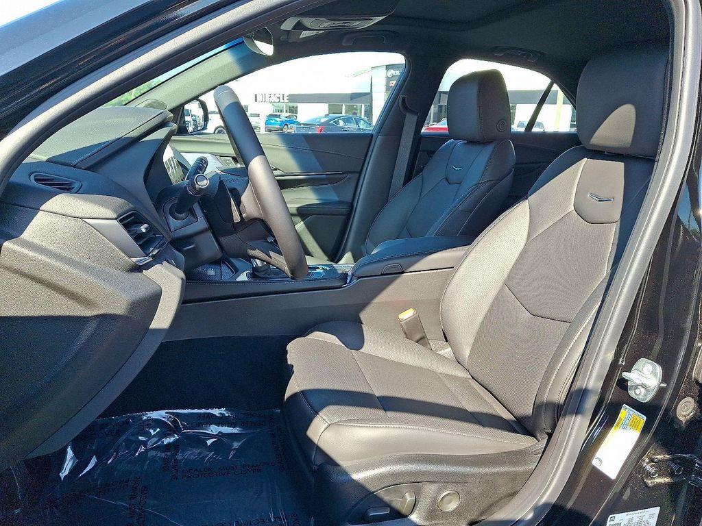 new 2025 Cadillac CT4 car, priced at $46,250