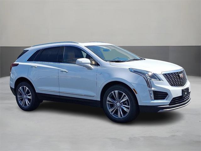 new 2025 Cadillac XT5 car, priced at $57,209