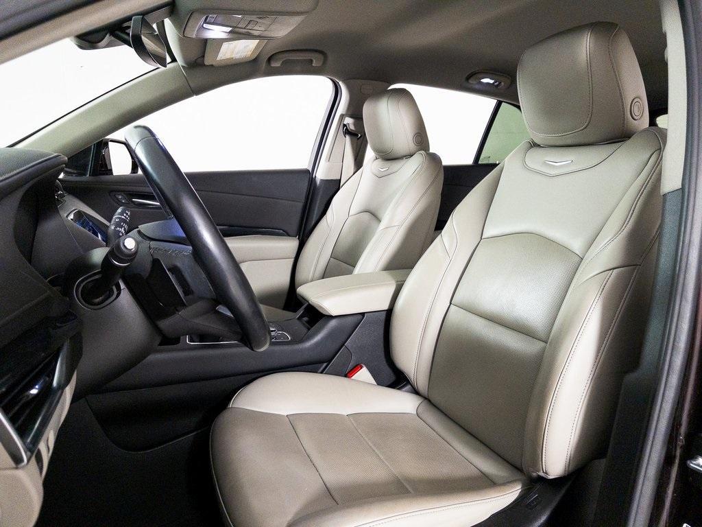 used 2020 Cadillac XT4 car, priced at $26,922