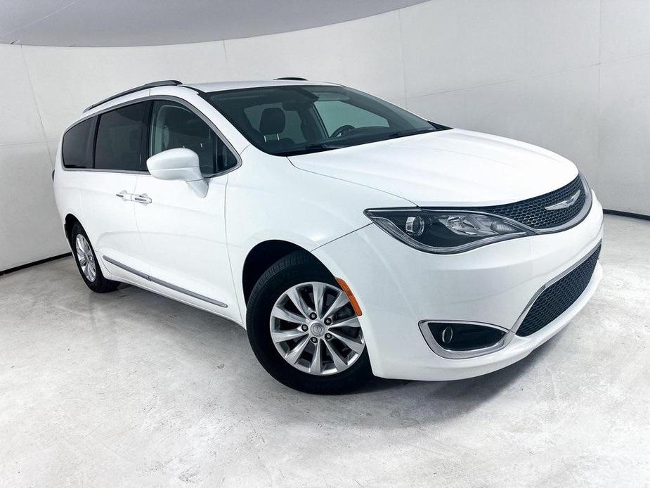 used 2018 Chrysler Pacifica car, priced at $17,800