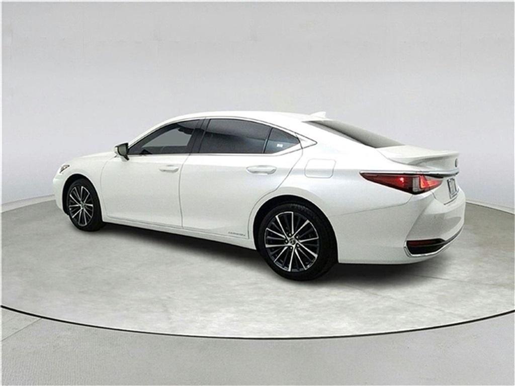 used 2022 Lexus ES 300h car, priced at $31,700