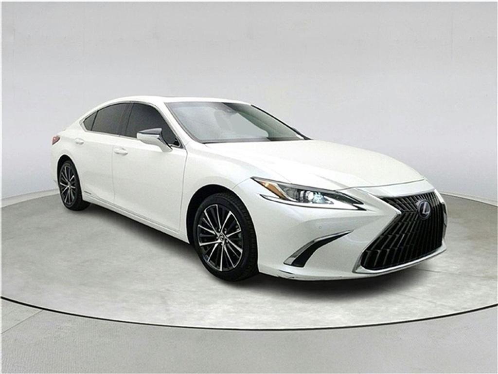 used 2022 Lexus ES 300h car, priced at $31,700