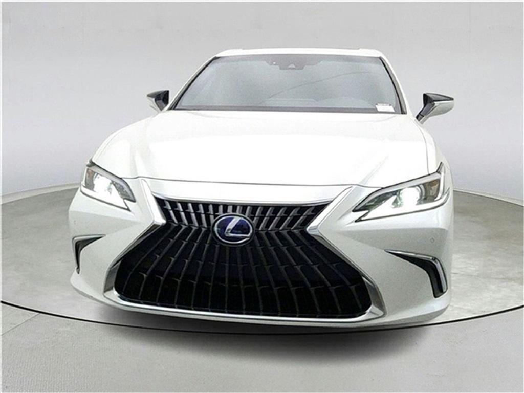 used 2022 Lexus ES 300h car, priced at $31,700