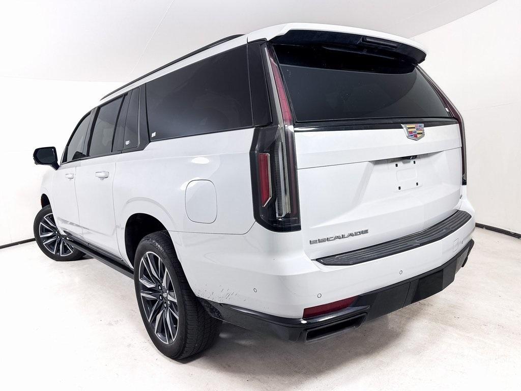 used 2023 Cadillac Escalade ESV car, priced at $69,999