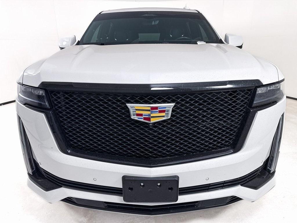 used 2023 Cadillac Escalade ESV car, priced at $69,999