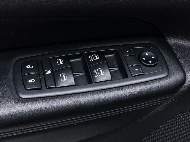 used 2019 Jeep Grand Cherokee car, priced at $18,995