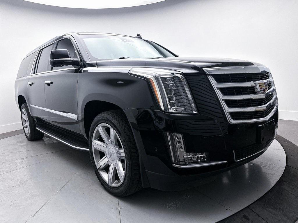 used 2019 Cadillac Escalade ESV car, priced at $31,980