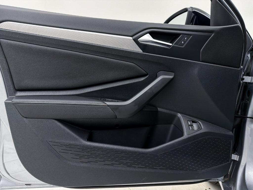 used 2024 Volkswagen Jetta car, priced at $20,997