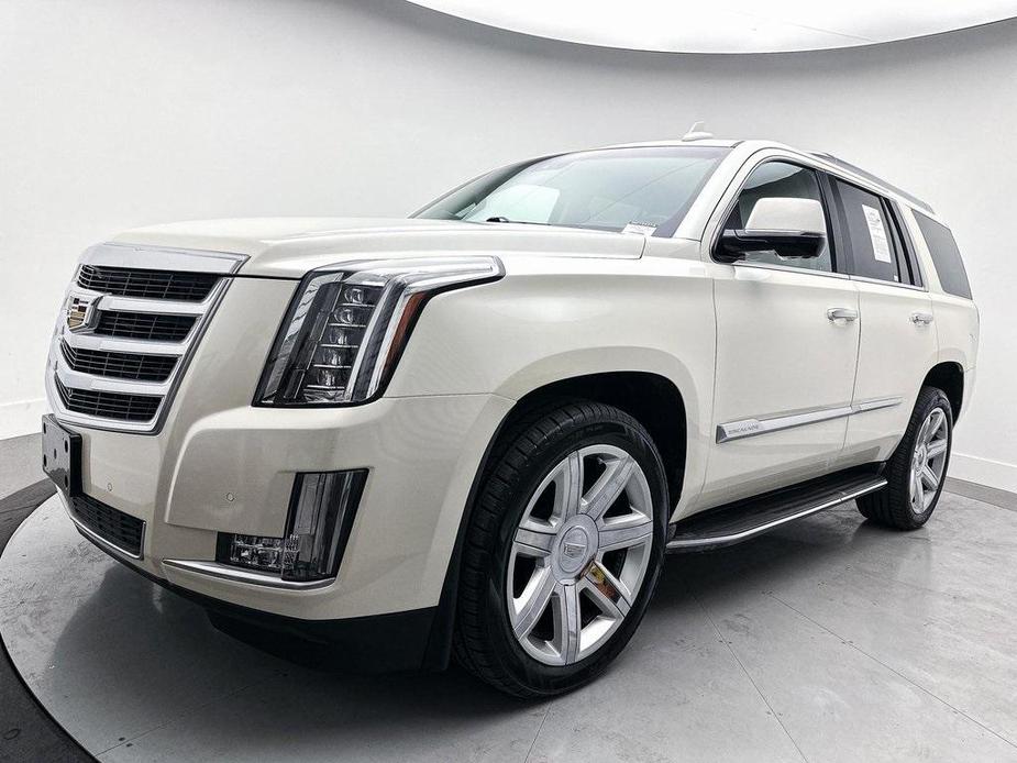 used 2015 Cadillac Escalade car, priced at $24,800