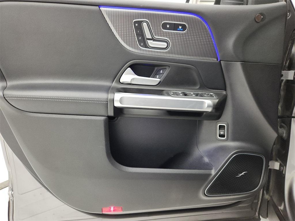 used 2021 Mercedes-Benz GLB 250 car, priced at $24,750