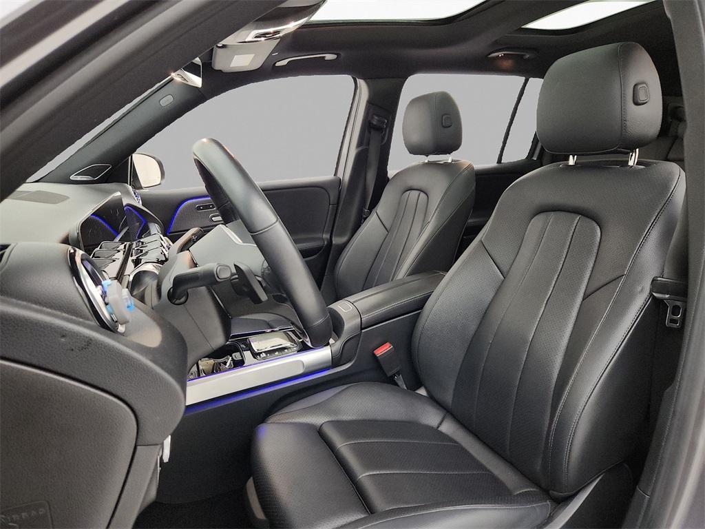 used 2021 Mercedes-Benz GLB 250 car, priced at $24,750