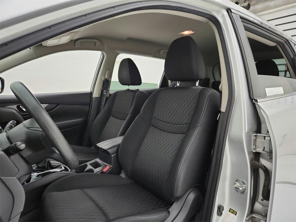 used 2018 Nissan Rogue car, priced at $9,996