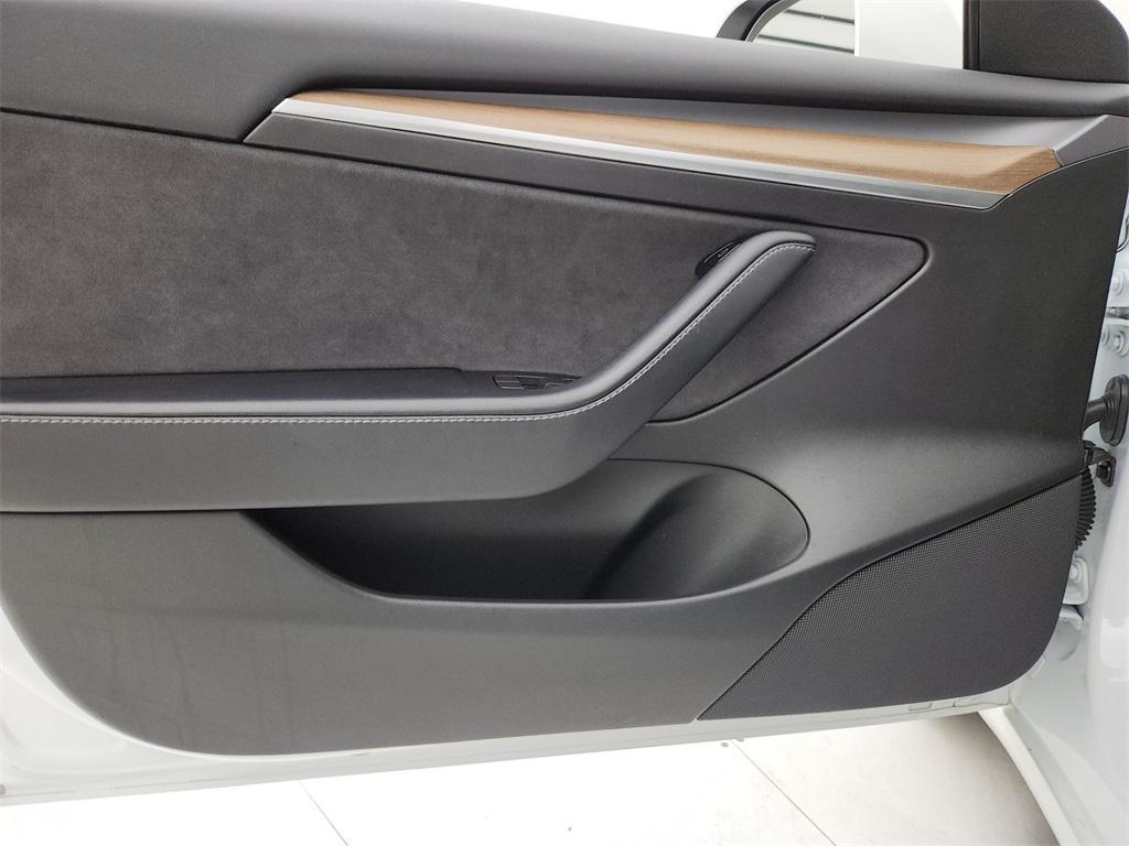 used 2022 Tesla Model 3 car, priced at $25,750