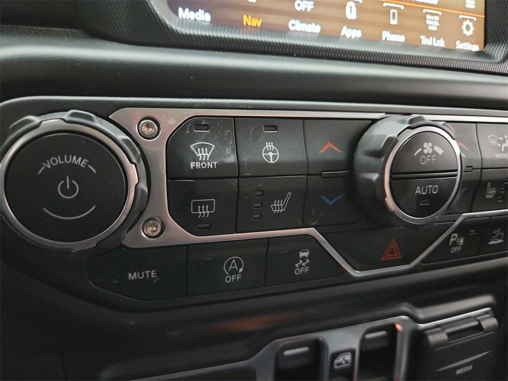 used 2022 Jeep Gladiator car, priced at $37,997