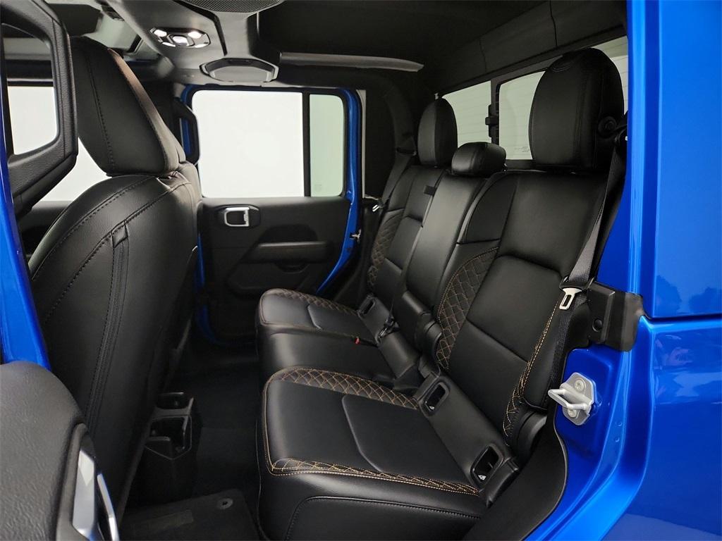 used 2022 Jeep Gladiator car, priced at $39,997