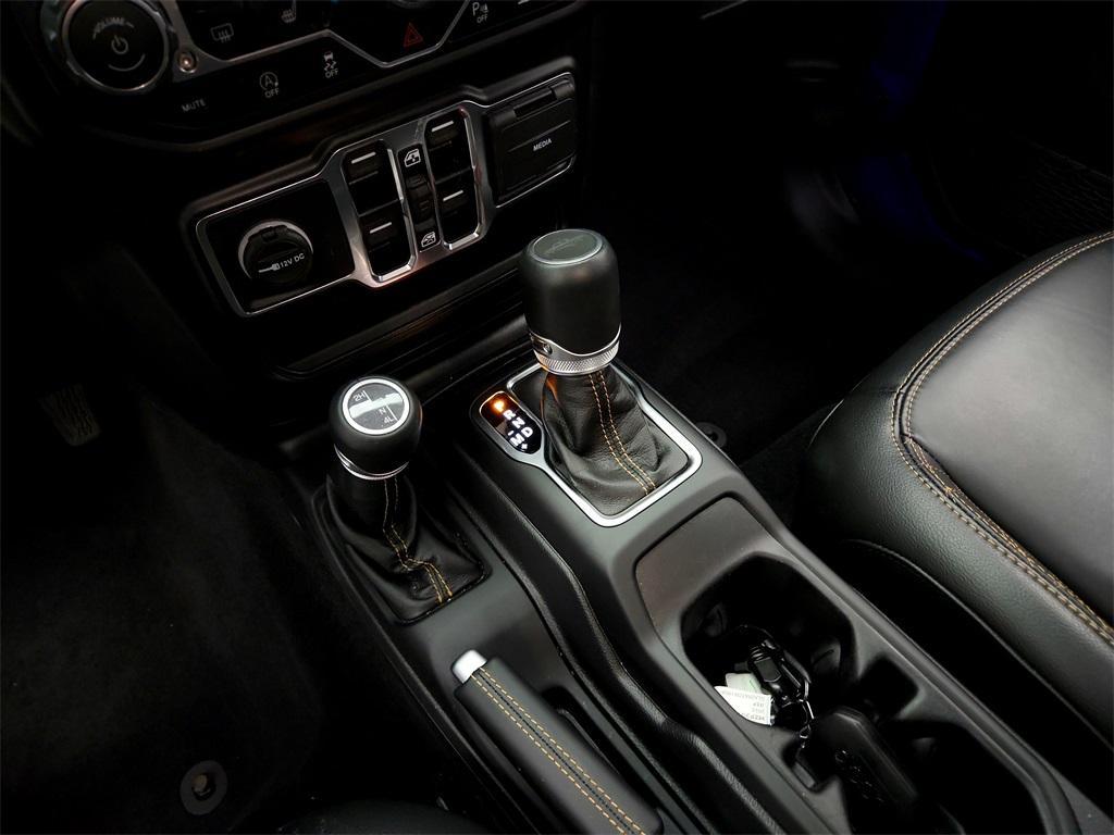 used 2022 Jeep Gladiator car, priced at $39,997