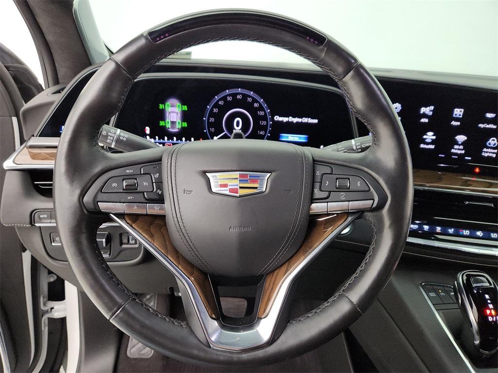 used 2023 Cadillac Escalade ESV car, priced at $75,950