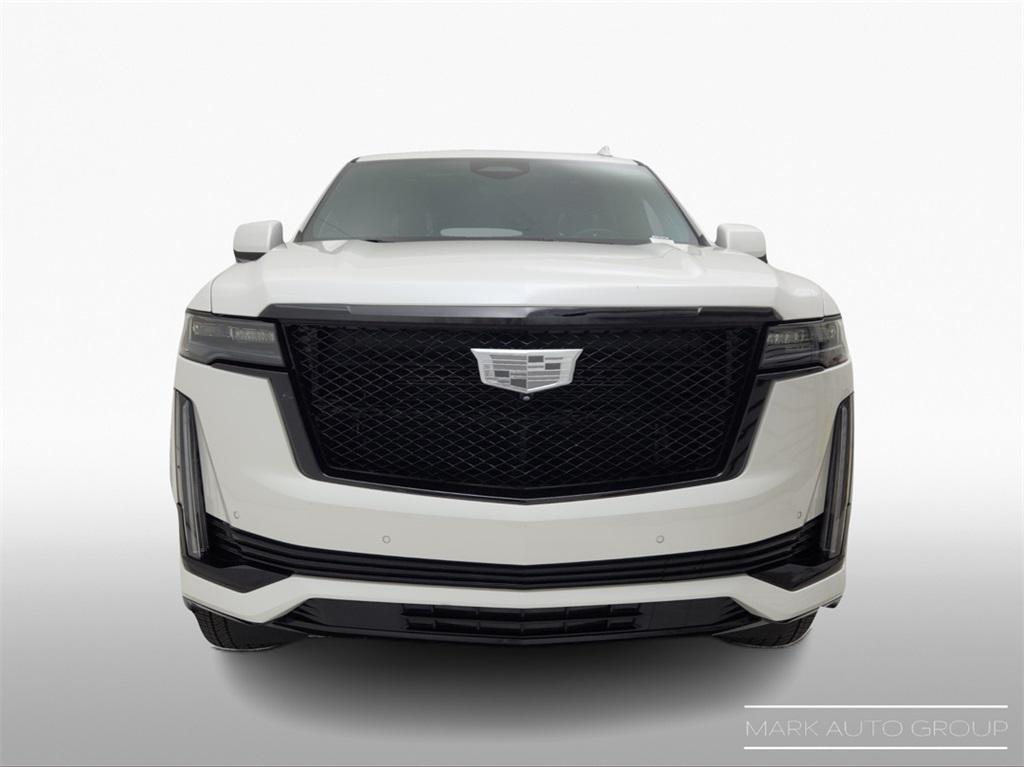 used 2023 Cadillac Escalade ESV car, priced at $75,950