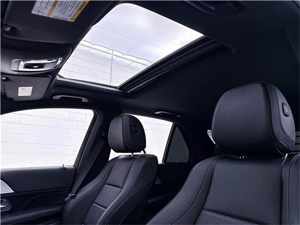 used 2023 Mercedes-Benz GLE 450 car, priced at $57,800