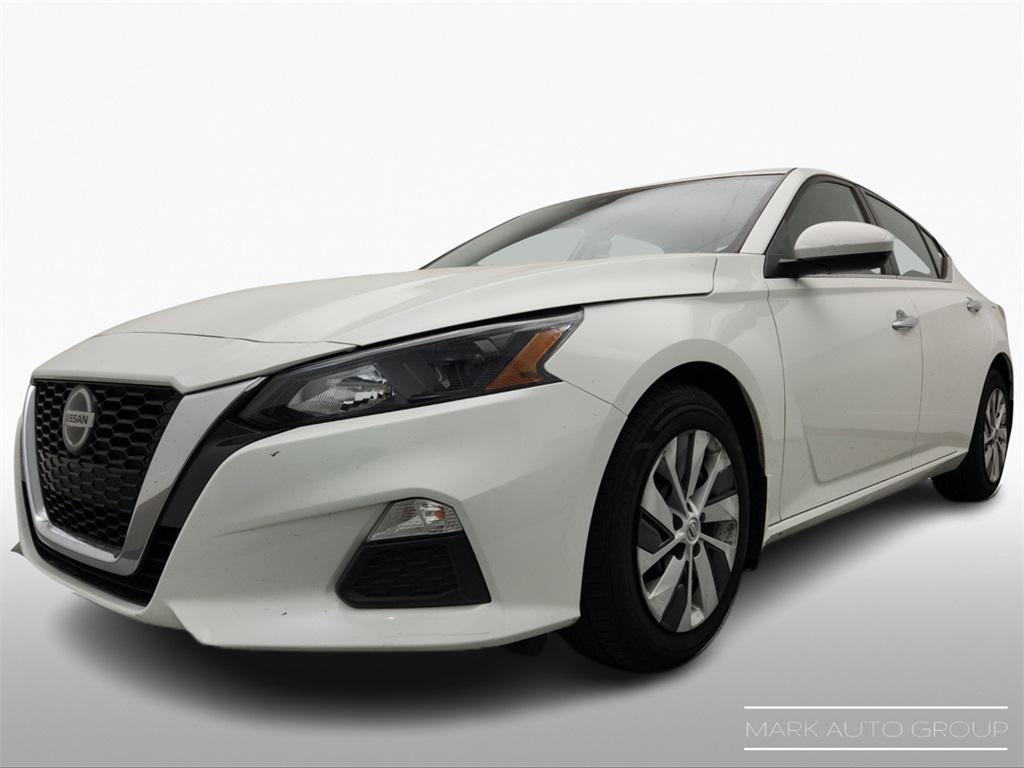 used 2022 Nissan Altima car, priced at $17,992
