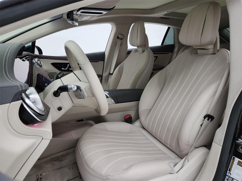 used 2022 Mercedes-Benz EQS 580 car, priced at $54,997