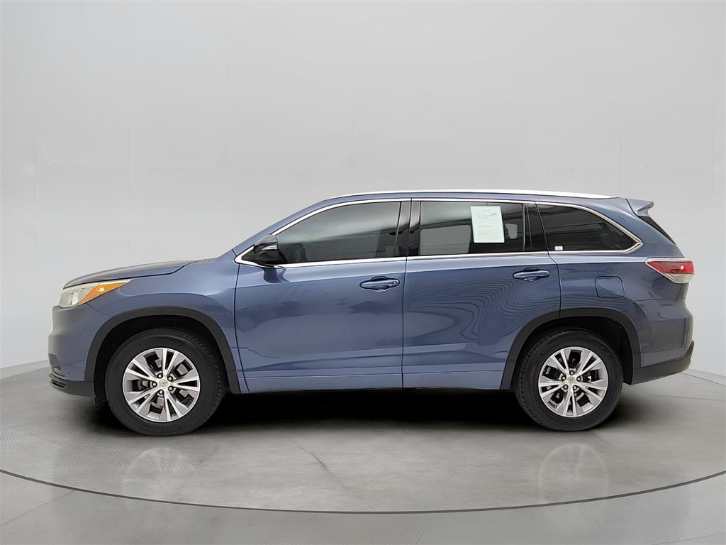 used 2015 Toyota Highlander car, priced at $18,997