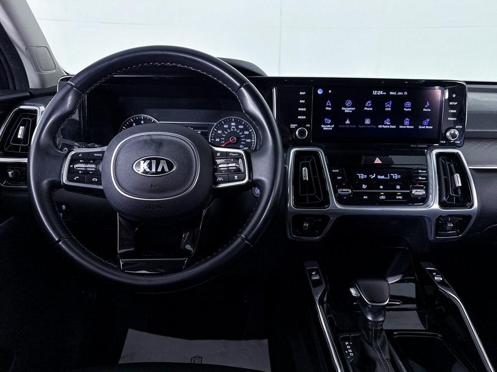 used 2021 Kia Sorento car, priced at $27,992
