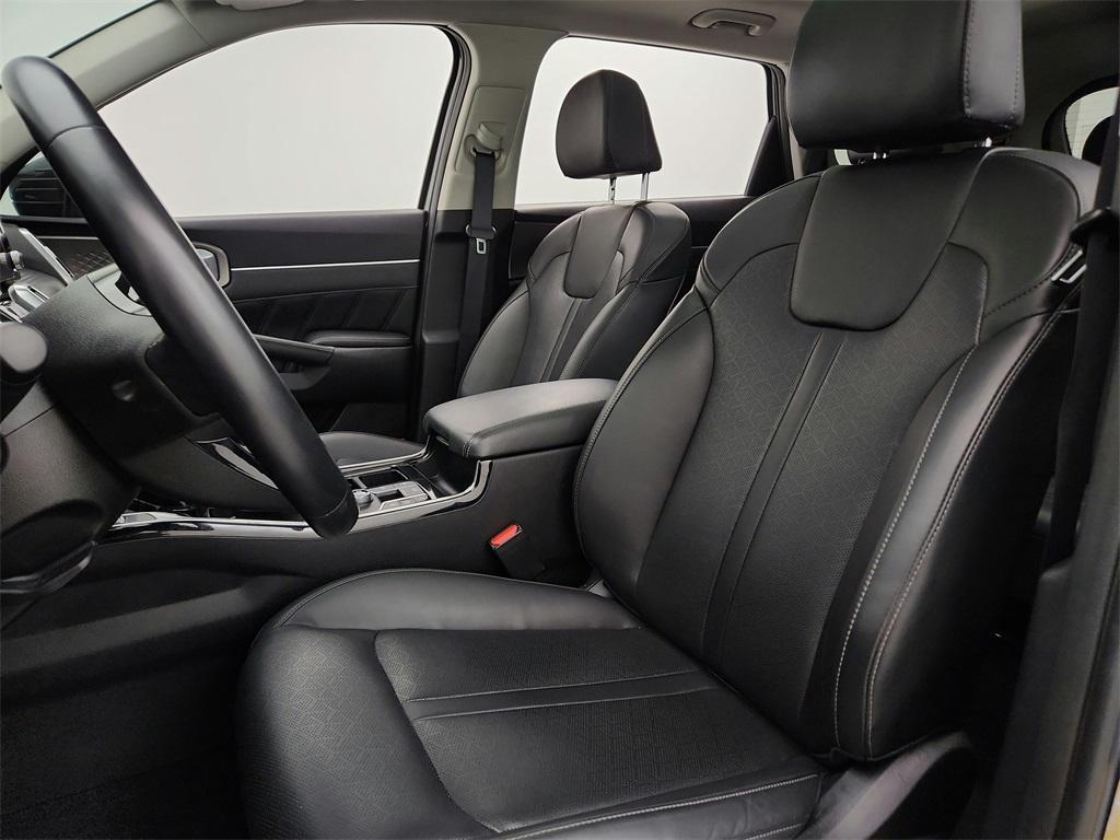 used 2021 Kia Sorento car, priced at $23,991
